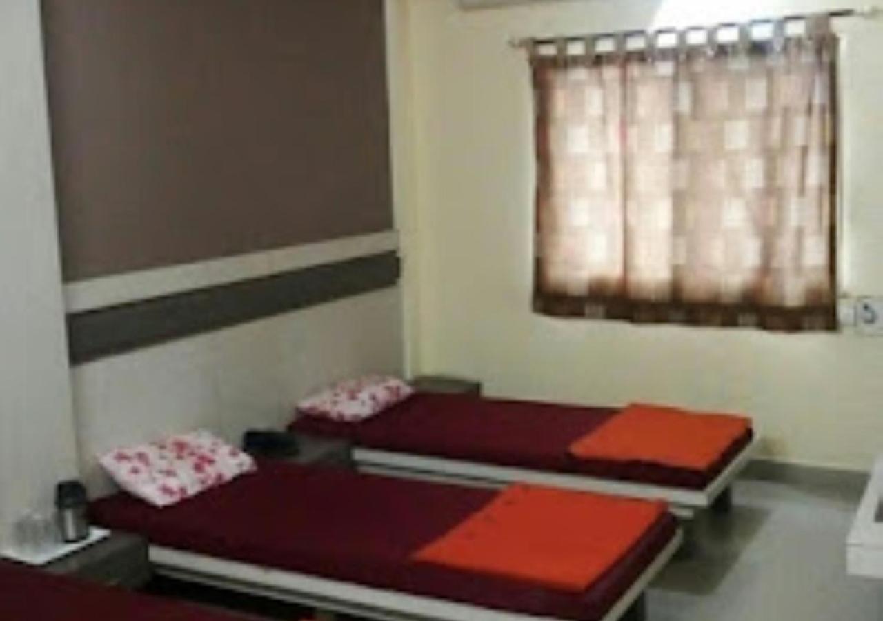 Hotel Mayur Restaurant Chandrapur Exteriér fotografie