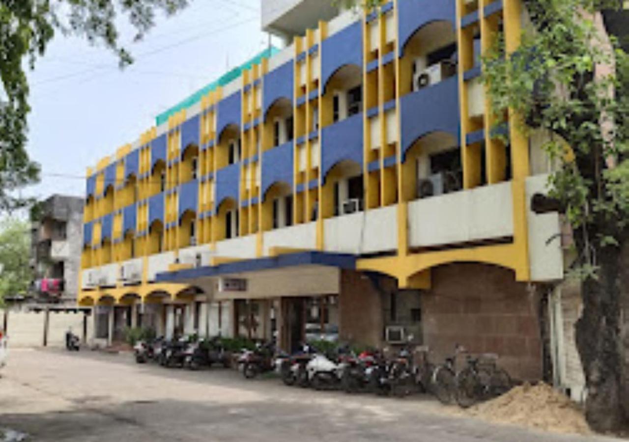 Hotel Mayur Restaurant Chandrapur Exteriér fotografie